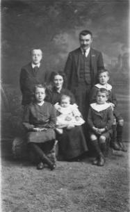 Annal family of Edinburgh, 1916